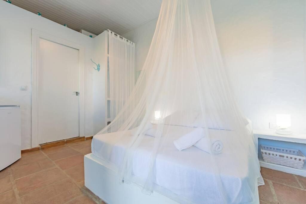 Habitaciones Rurales La Vega Tarifa Exterior foto